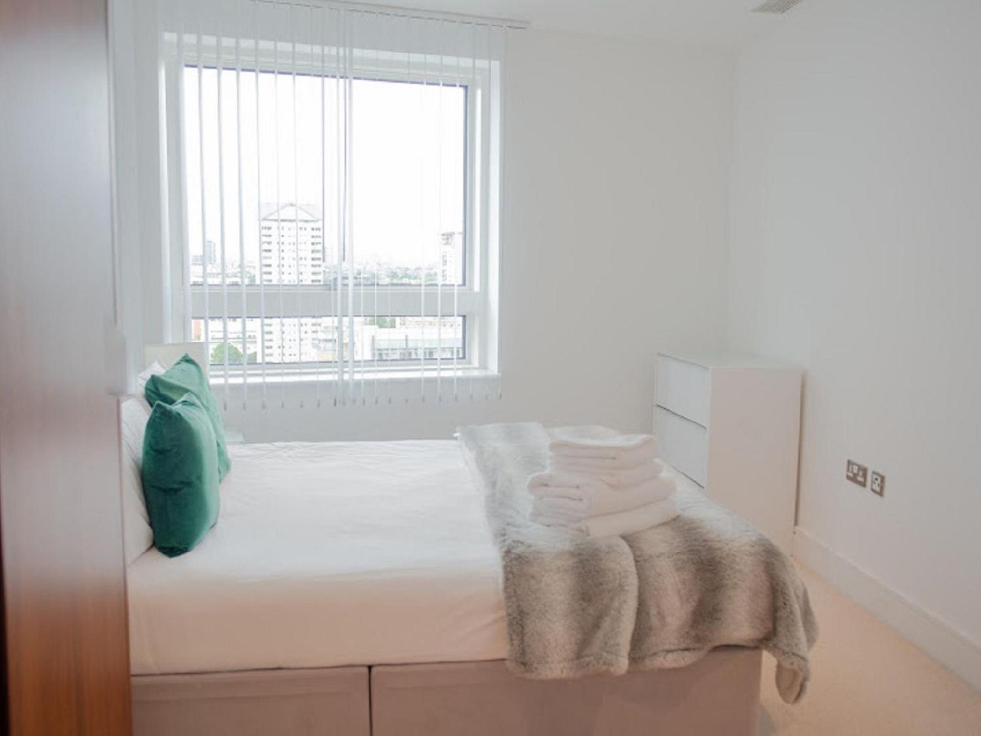 Lincoln Plaza By Interhome Londra